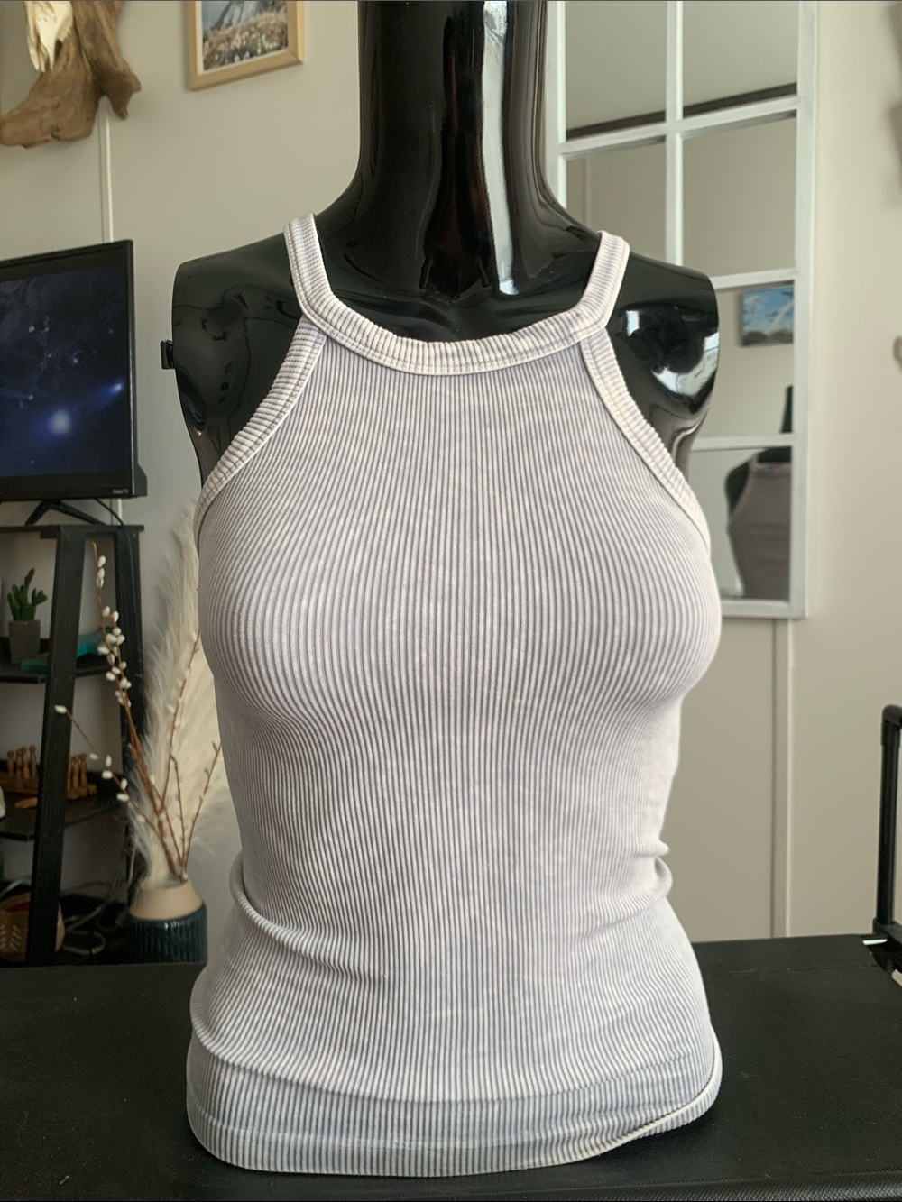 #47 Impressions Ribbed High-Neck Tank Top in Light Gray and White Trim